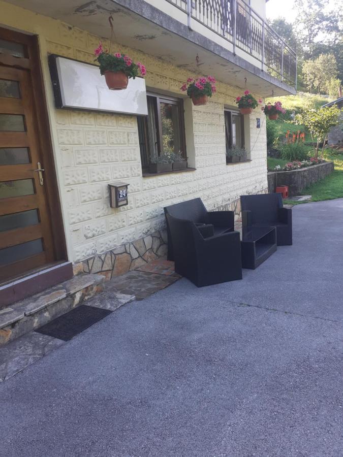 Sokol Apartment Огулин Екстериор снимка